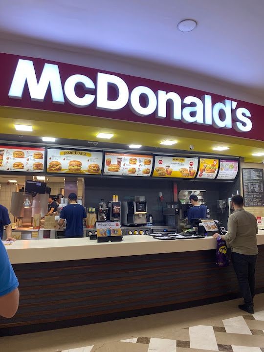 Mcdonald's Novada Manavgat