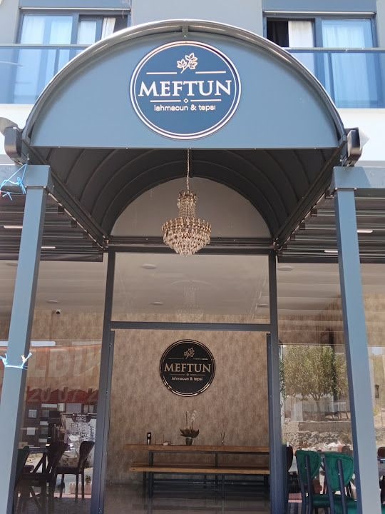 Meftun Lahmacun & Et Tava yemekleri