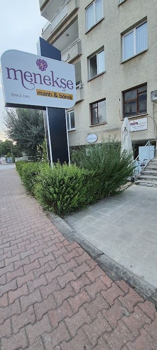 Menekşe Börek Salonu