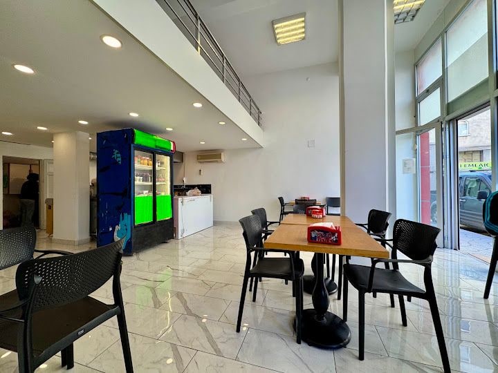 Menekşe Cafe Fast Food (tostçu)