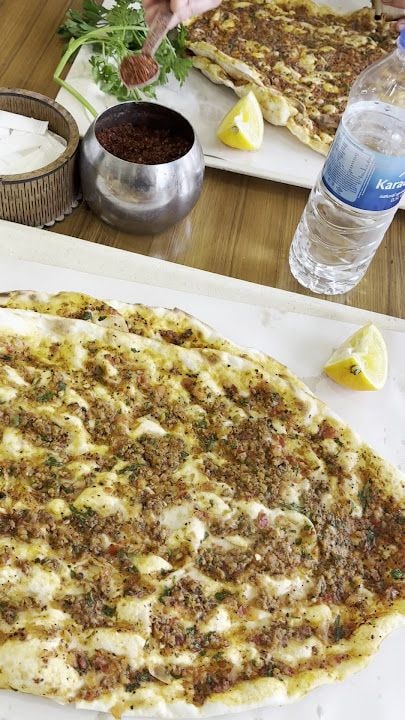 Menzil Lahmacun Kebap