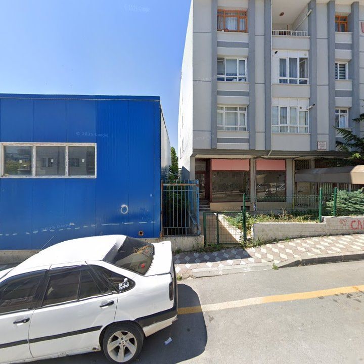 Meraklı Minikler Cafe