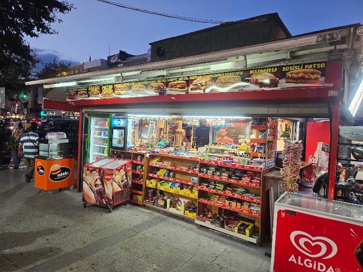 Merkez Express Büfe (bi' Sosisli)