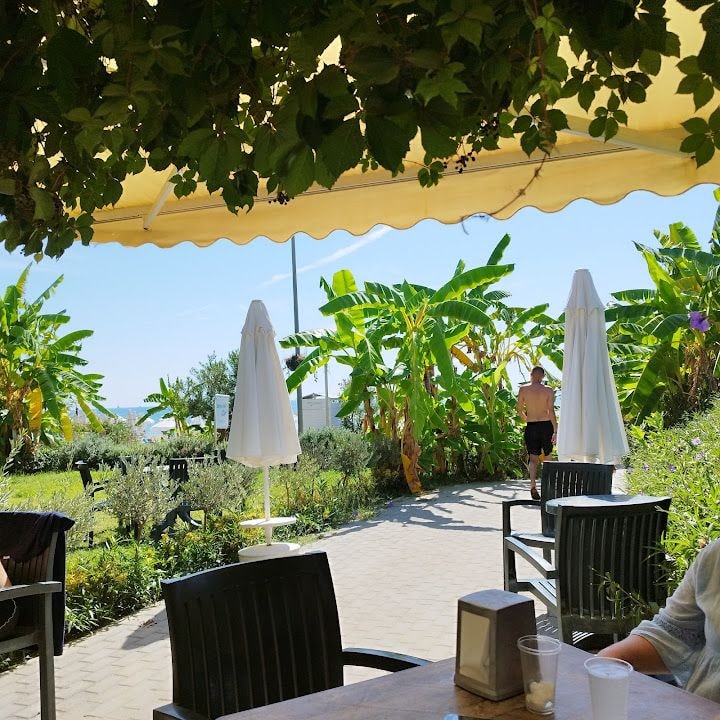 Merve Sun Beach Bar