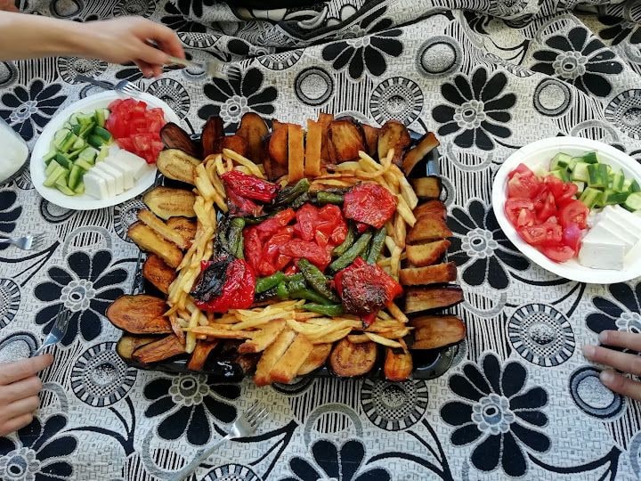 Meryem'in Bahçesi