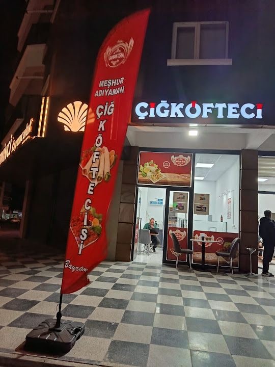 Meşhur Adıyaman Çiğ Köftecisi Bayram Usta
