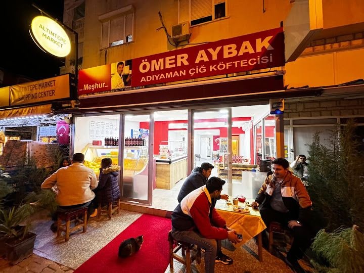 Meşhur Adıyaman Çiğ Köftecisi Ömer Aybak