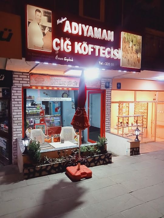 Meşhur Adıyaman Çiğ Köftecisi Ömer Aybak
