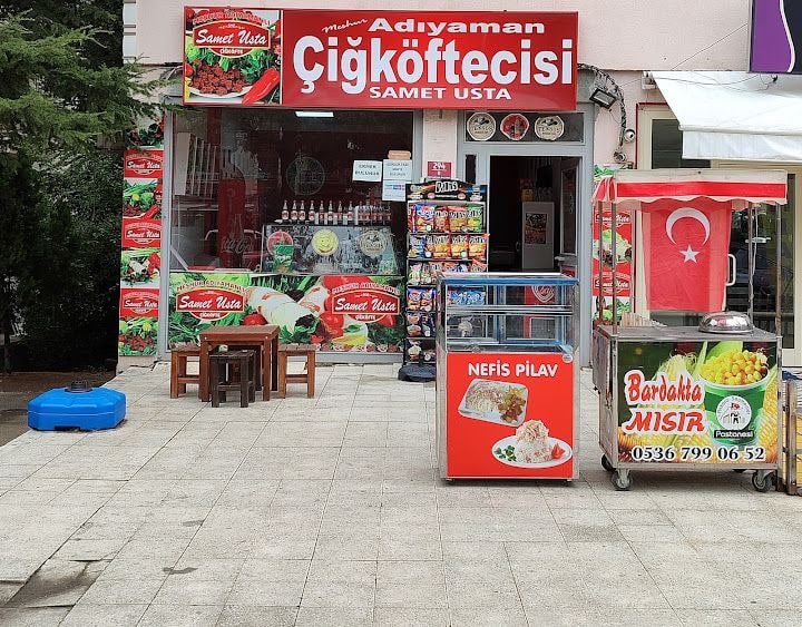 MEŞHUR ADIYAMAN ÇİĞ KÖFTECİSİ SAMET USTA