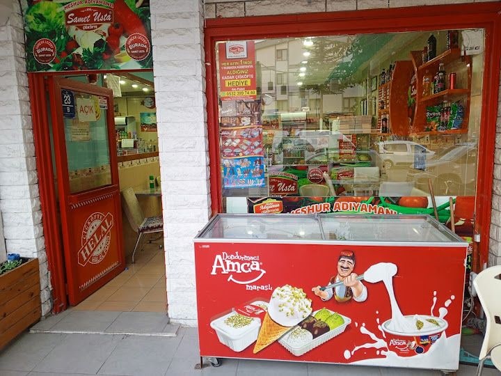Meşhur Adıyaman Çiğ Köftecisi Samet Usta