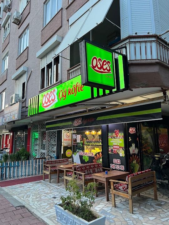 Meşhur Adıyaman Çiğköftecisi