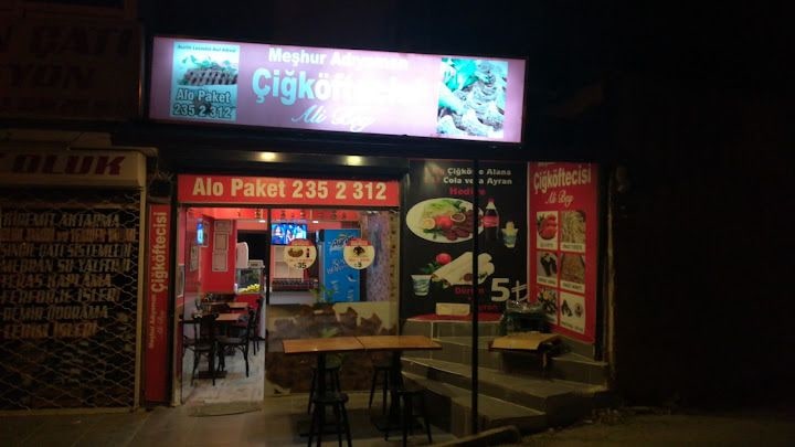 Meshur Adiyaman Cigkoftecisi Ali Bey