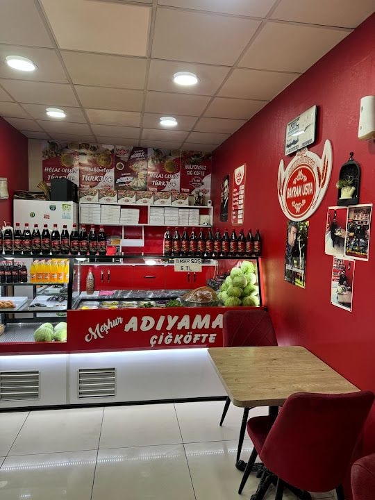 MEŞHUR ADIYAMAN ÇİĞKÖFTECİSİ BAYRAM USTA