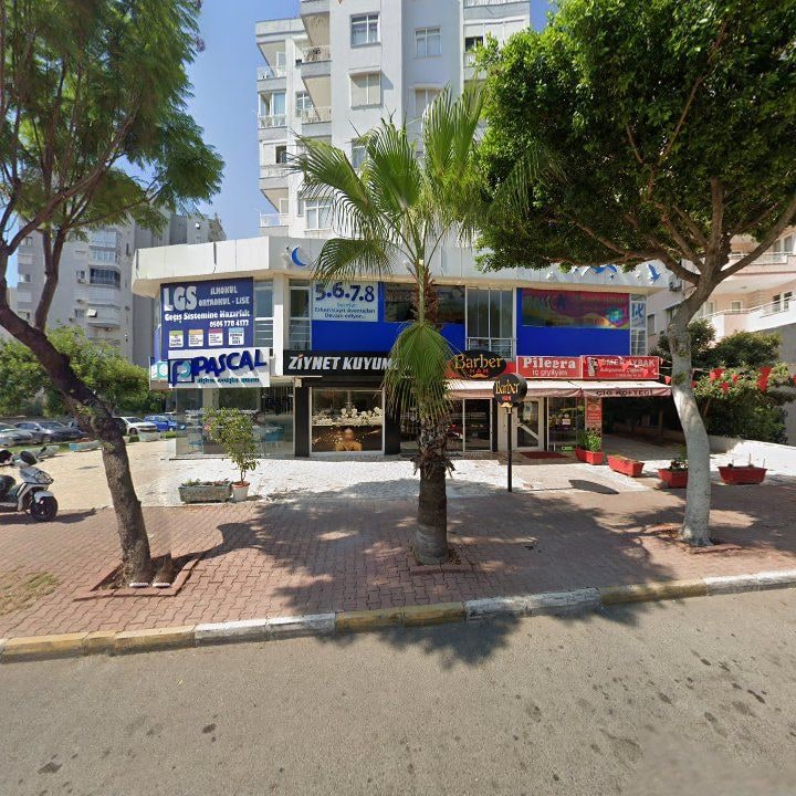 Meşhur Adıyaman Çiğköftecisi Ömer Aybak Şirinyalı Şb