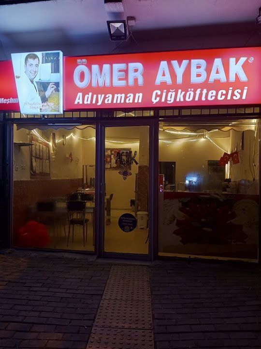 Meşhur Adıyaman Çiğköftecisi Ömer Aybak Ve Pekşen Şalgam Evi