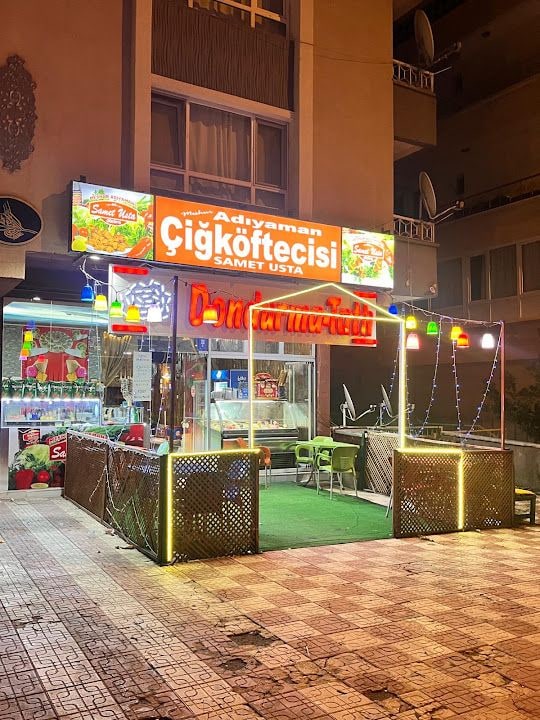 Meşhur Adıyaman Çiğköftecisi Samet usta bademlik