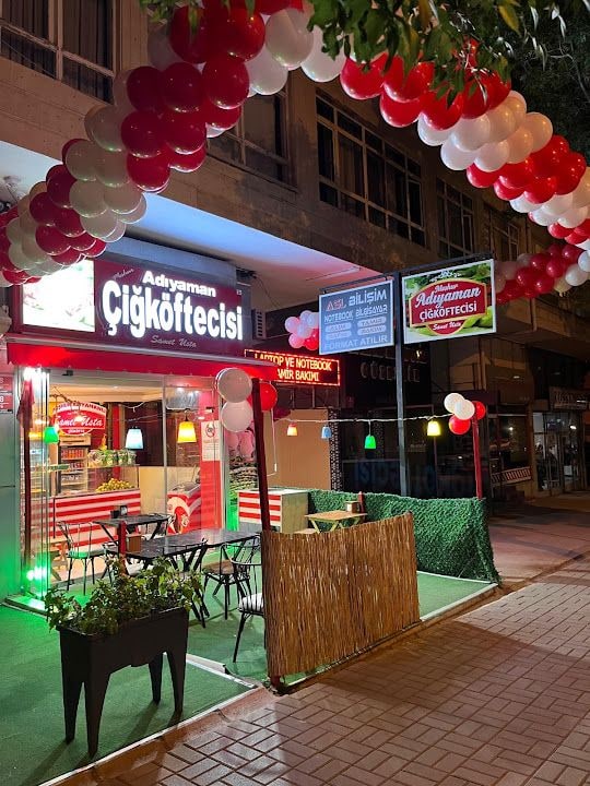 Meşhur Adıyaman Çiğköftecisi Samet Usta Yenimahalle