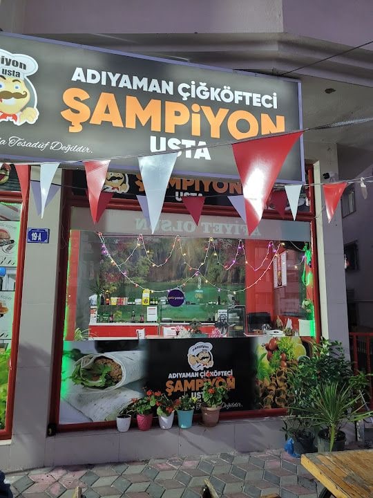 Meşhur Adıyaman çiğköftecisi şampiyon usta