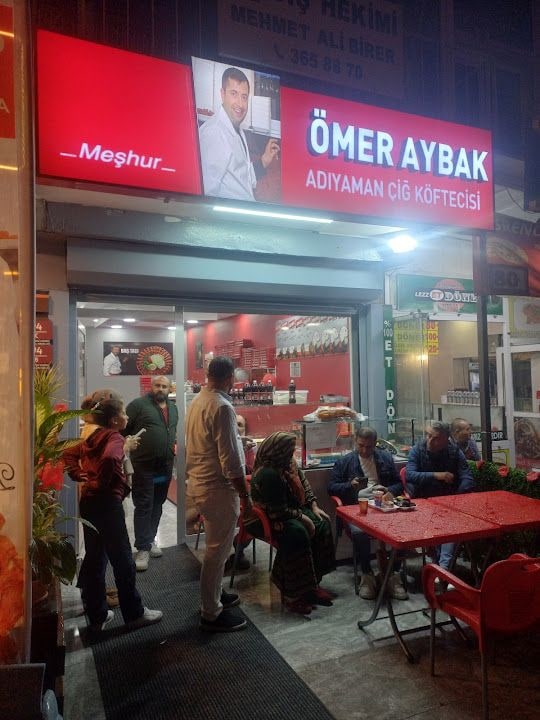 Meşhur Adıyaman Ömer Aybak Çiğköftecisi - Aşık Veysel Mahallesi Şubesi