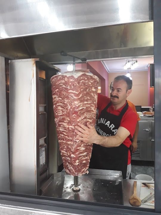 MEŞHUR ANKARA DÖNERCİSİ