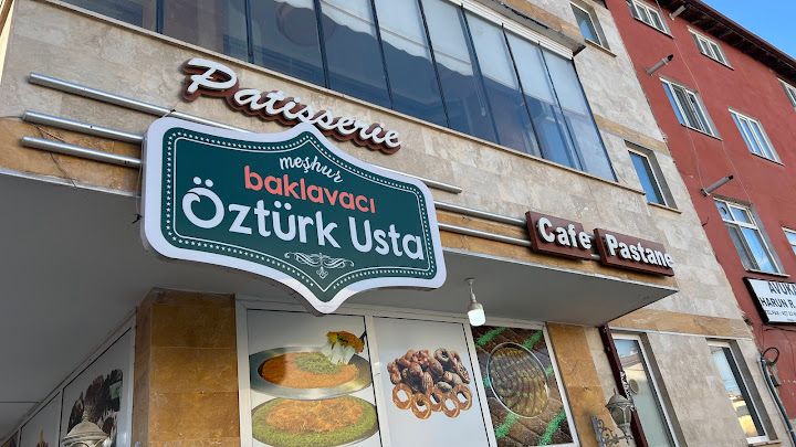 Meşhur Baklavacı Öztürk Usta