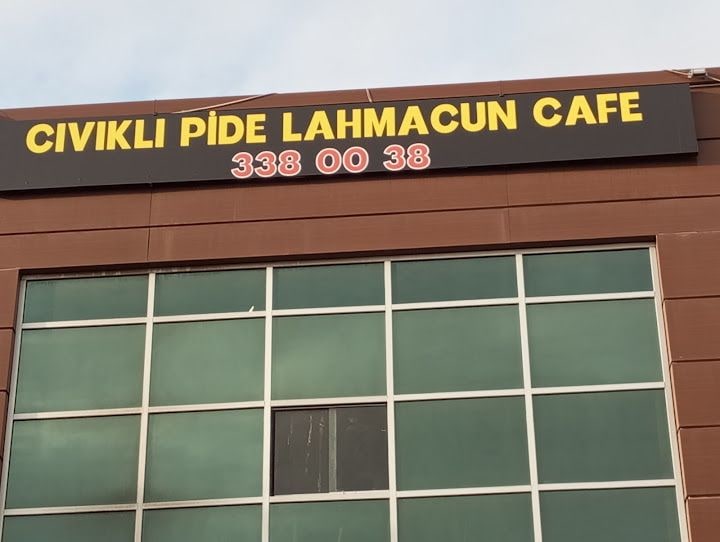 Meşhur cıvıklı pide lahmacun