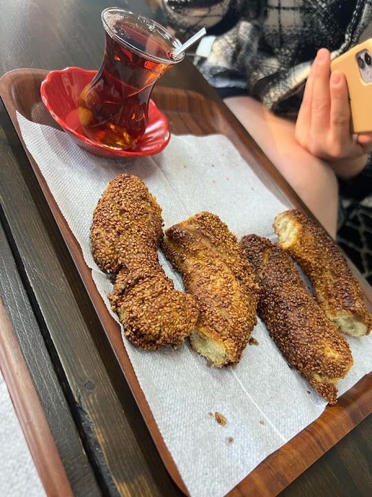 Meşhur Devrek Simitçisi