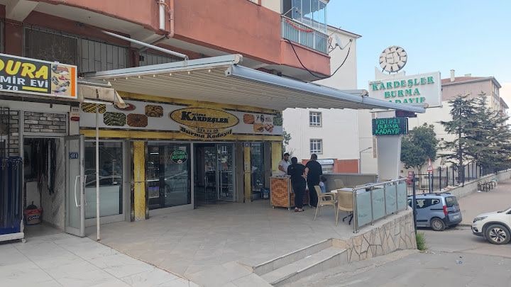Meşhur Kardeşler Burma Kadayıf Sincan şube 3