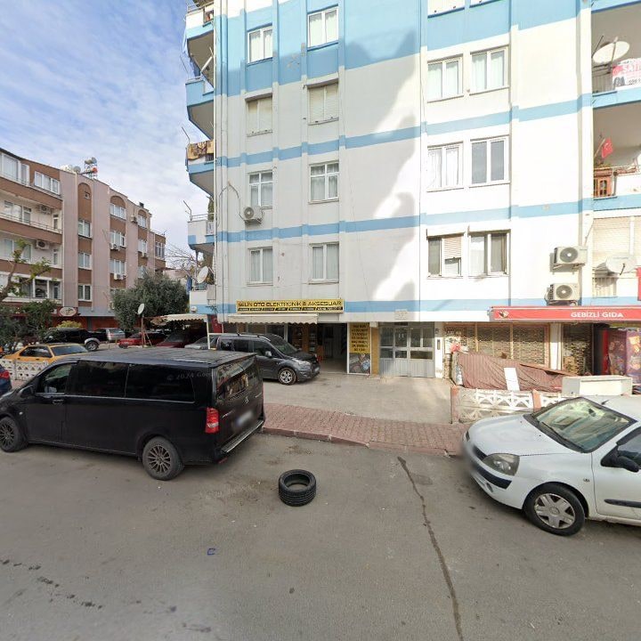Meşhur Köfte & Piyaz