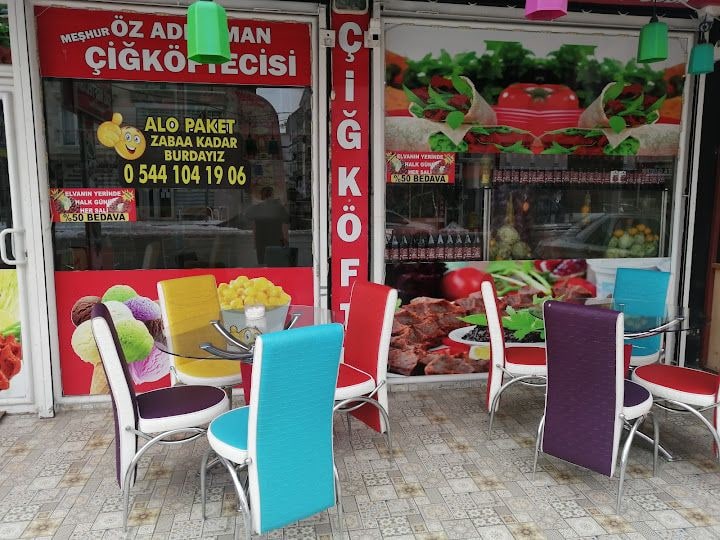Meşhur Öz Adıyaman Çiğ Köfte Elvanın Yeri Çiğ Köfte Salonu Tavuk Döner Izgara Köfte