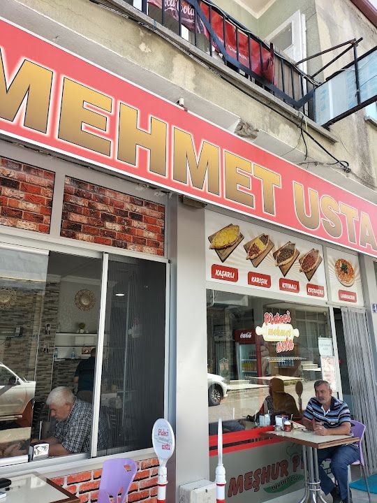 Meşhur Pideci Mehmet Usta.