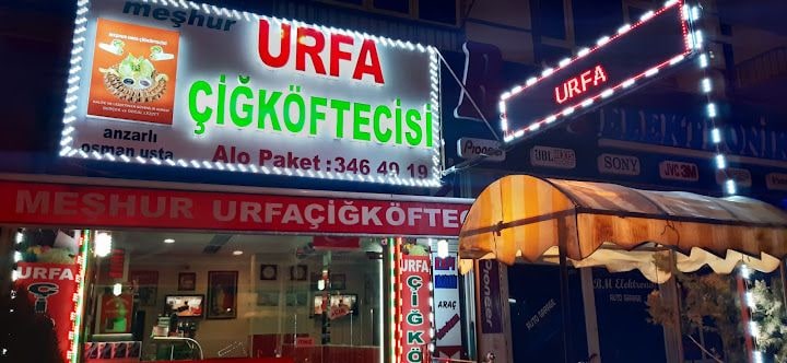 Meşhur Urfa Çiğköftecisi