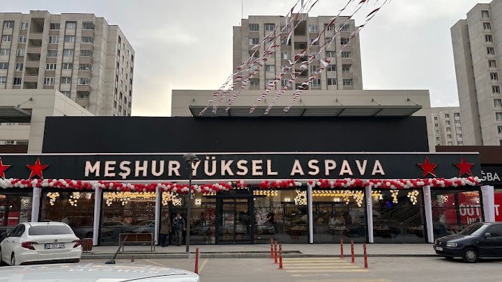 Meşhur Yüksel Aspava