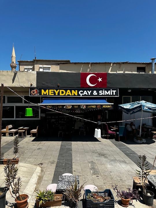 Meydan Çay & Si̇mi̇t