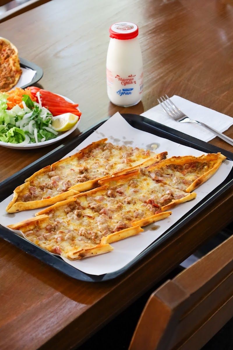 Meydan Pide Çorba