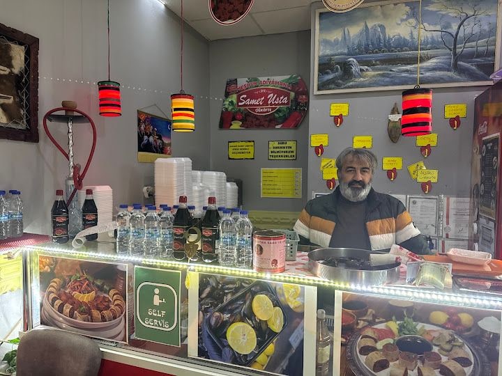 Midyeci ( 06 Midye Durağı )