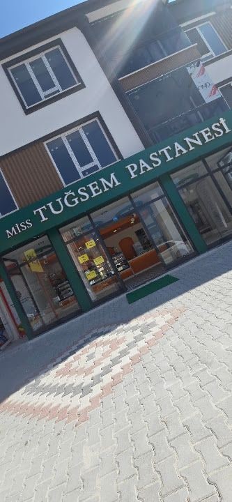Miss Tuğsem Pastanesi