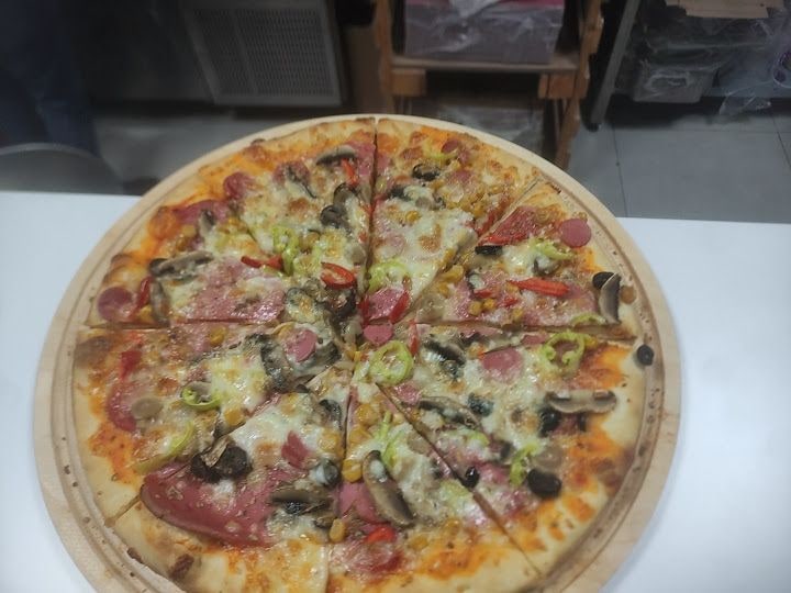 Miya Pizza & Ev Yemekleri