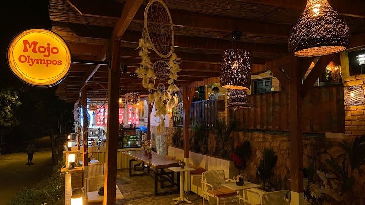 Mojo Olympos Cafe Lounge Bar