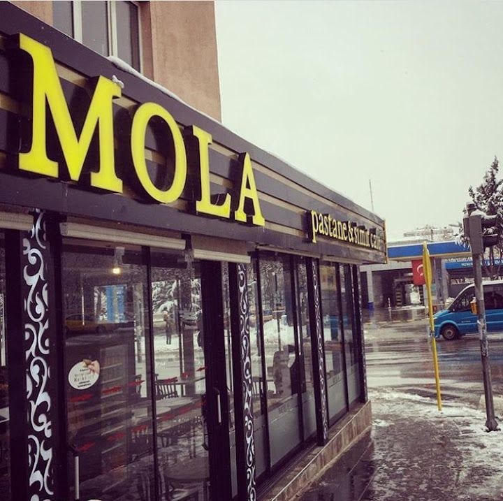 Mola Pastane&simit Cafe