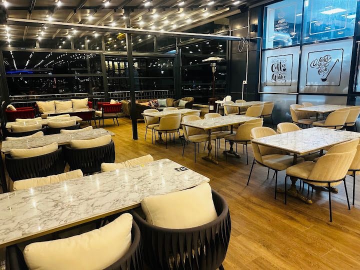MoonLight Cafe