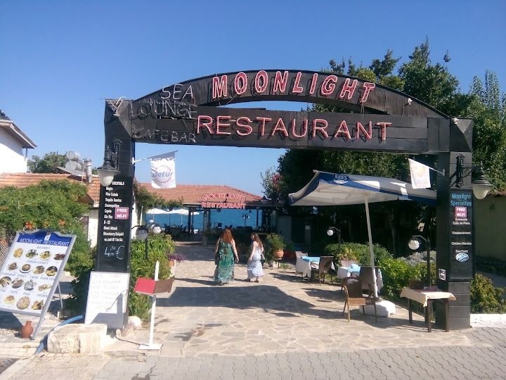 Moonlight Restaurant