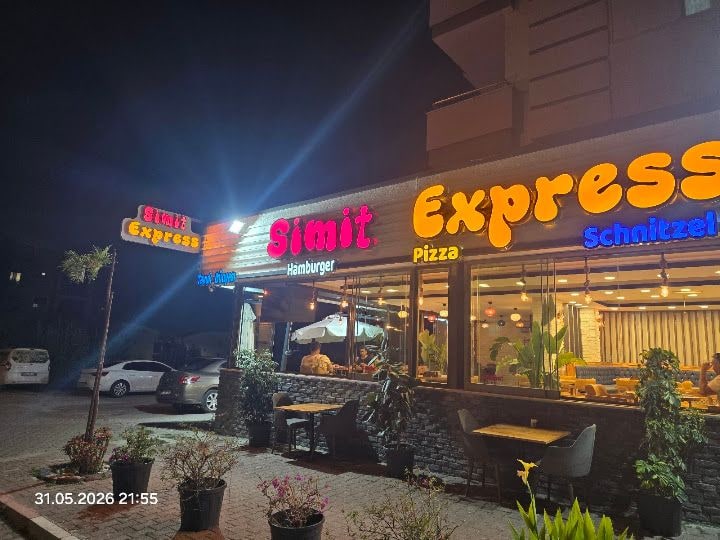 Mooz Restorant & Cafe