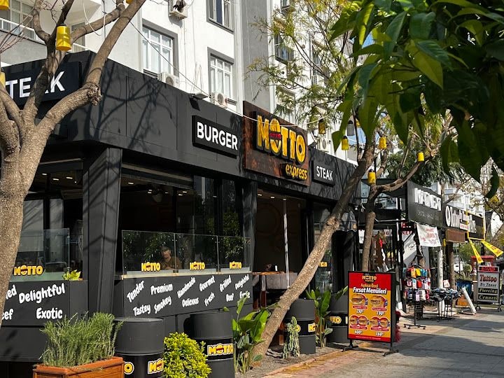 Motto Burger & Steak Express