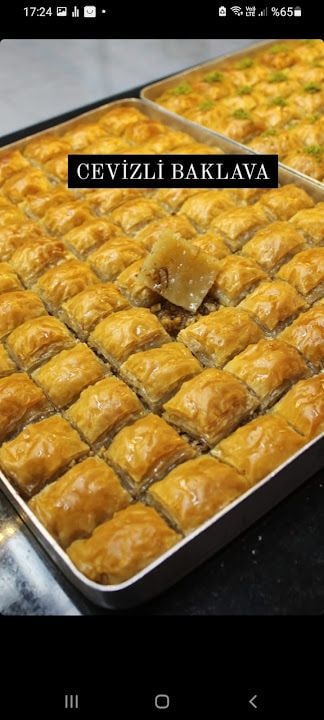 Moza Desserts (papatya Künefe)