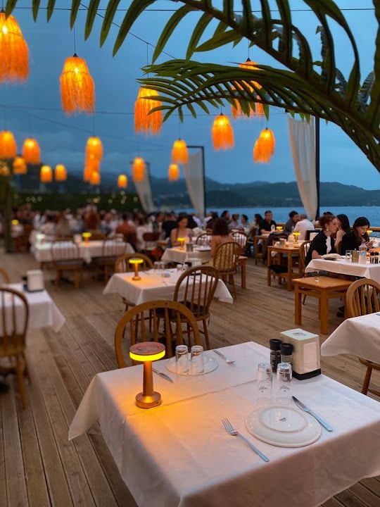 Mumi Restaurant & Ocakbaşı & Meyhane & Canlı Müzik & Eğlence