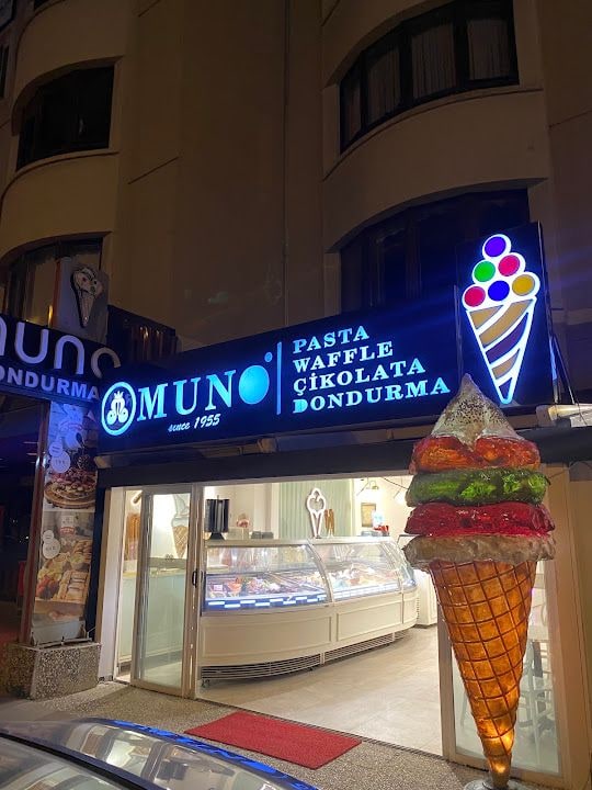 Muno Dondurma & Waffle