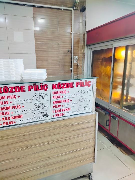 Mutlu Közde Piliç