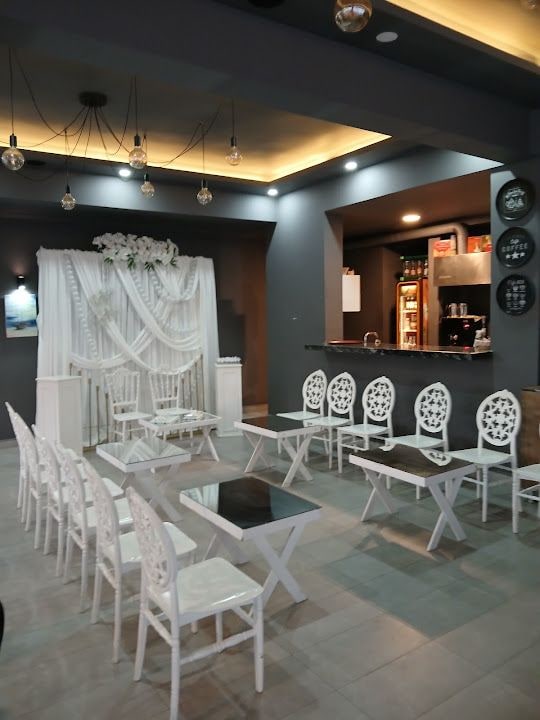 Muzdalı Lounge Cafe