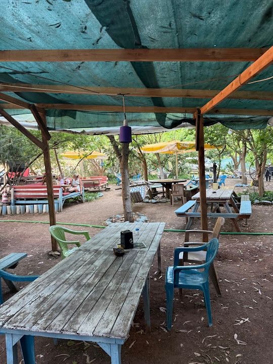 Muzo's Restaurant